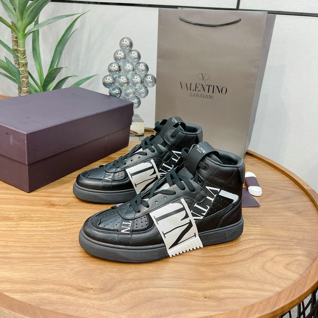 Valentino Hi-Cut Shoes Unisex ID:20221203-460